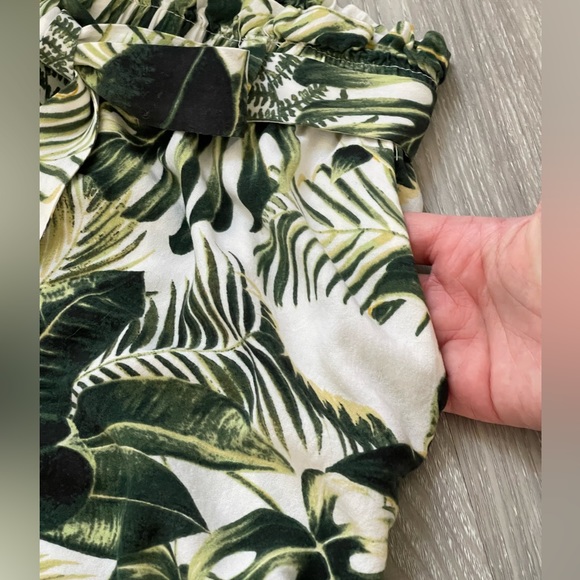 H&M Tropical Leaf Pants - Picture 4 of 10